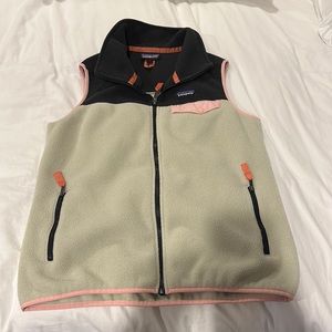 Women’s Patagonia synchilla vest